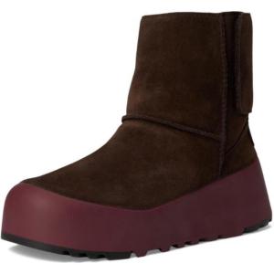 UGG Women’s Classic Streetscape Fashion Boot(Dusted Cocoa/Wild Grape)