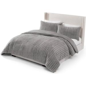 UGG Full/Queen Comforter Set with 2 Pillow Shams Plush Faux Fur Bedding Soft Warm Down Alternative Comforter Washable Hypoallergenic Fluffy Blanket Set for Bedroom, Full/Queen, Seal Grey (Kenzie)(Grey)