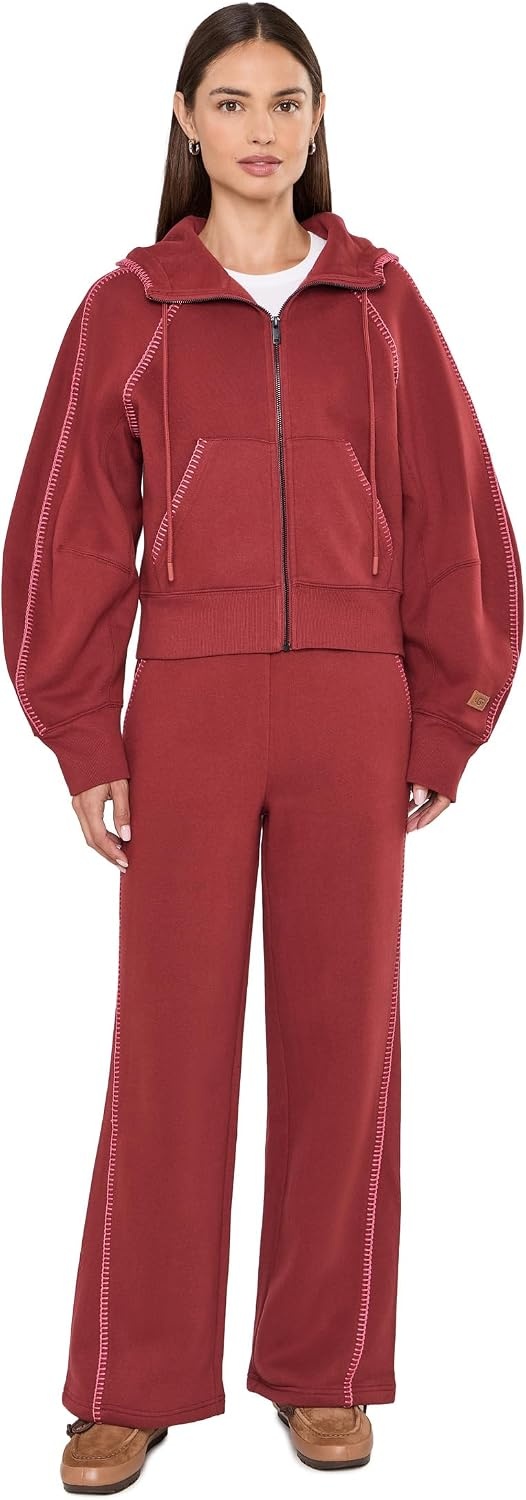image:imageUGG Womens Classic Fullzip HoodieCoffee Berry