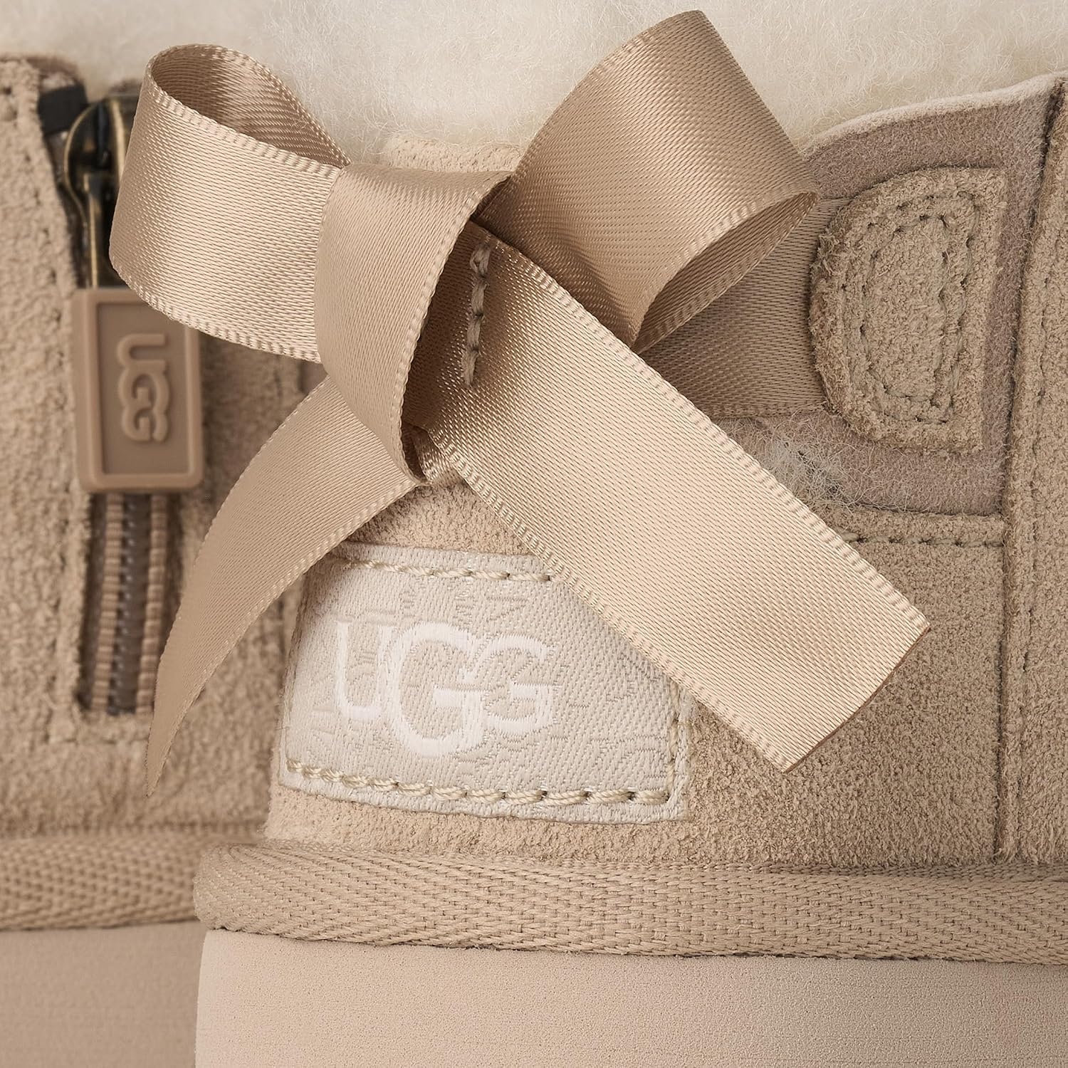 image:imageUGG unisexchild T Ultra Mini Bailey BowSand
