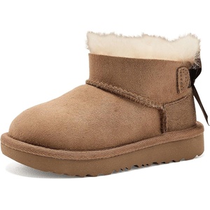 UGG unisex-child T Ultra Mini Bailey Bow(Chestnut)